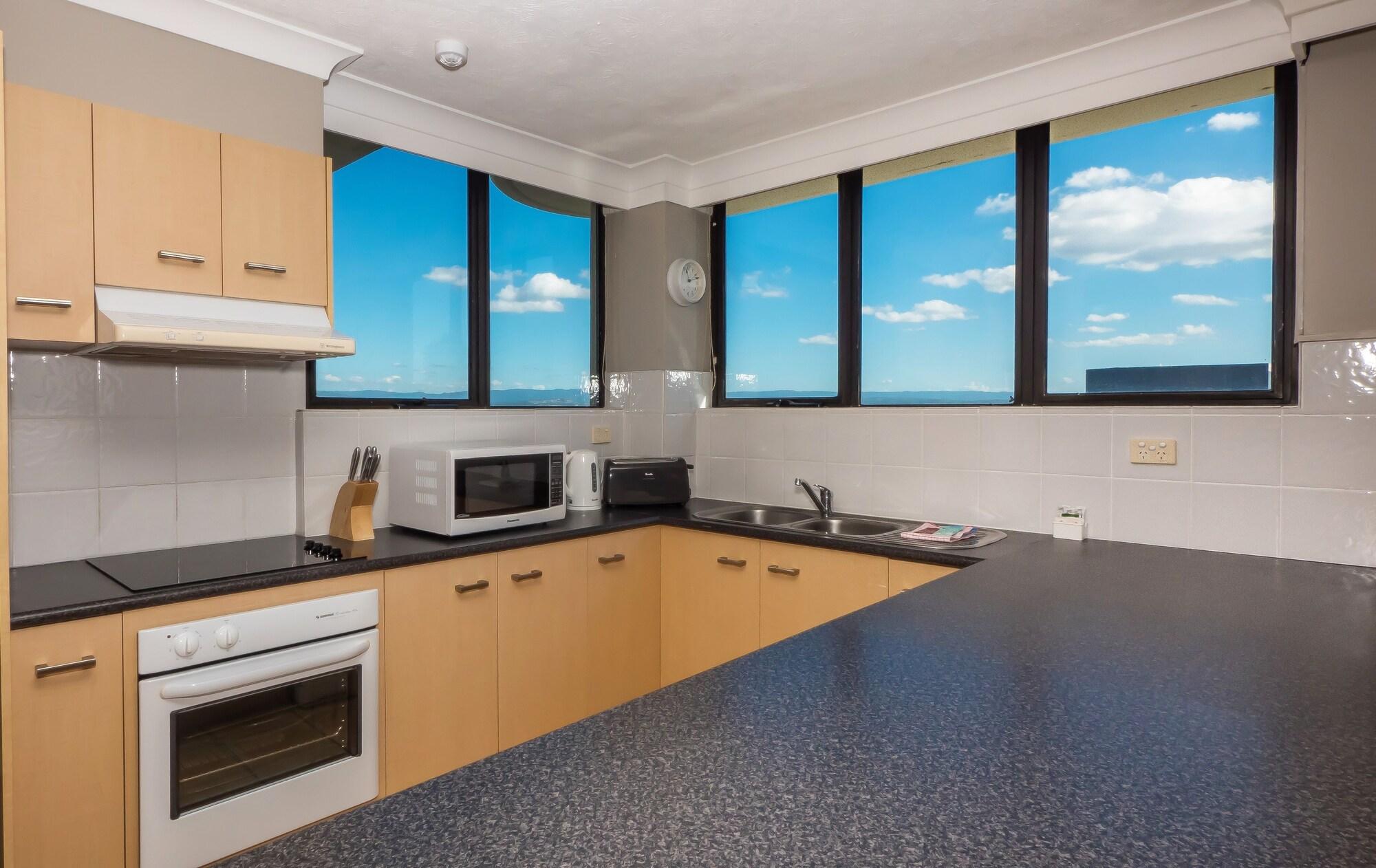 Aristocrat Apartments Gold Coast Exterior photo