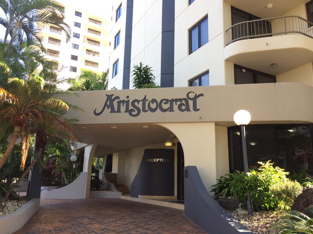 Aristocrat Apartments Gold Coast Exterior photo